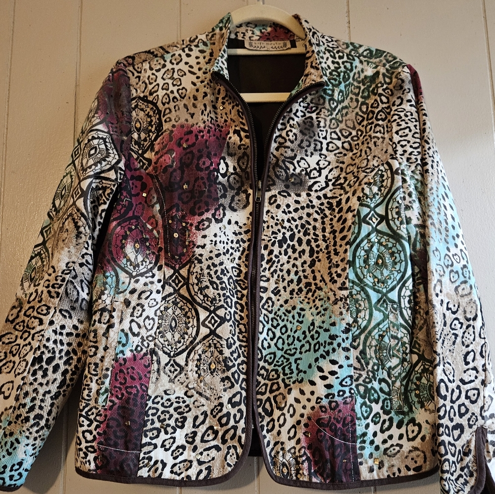 LifeStyle Multicolor Animal Print Jacket W/Embellishments & Split Cuffs - Size M